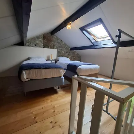 アパート Fully Equipped Private For Up To 4 Guests, Quiet Countryside Location, Only 30 Minutes From Rotterdam, Free Parking, Wifi And Large Garden *